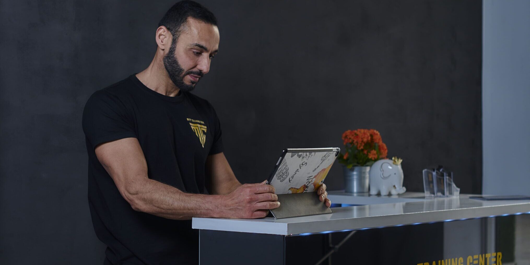 entrenador personal en valencia- matt mostrador asesorar comida