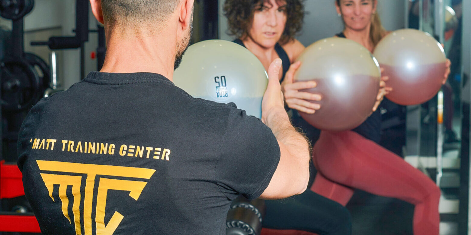 entrenador personal valencia - mujeres con balon