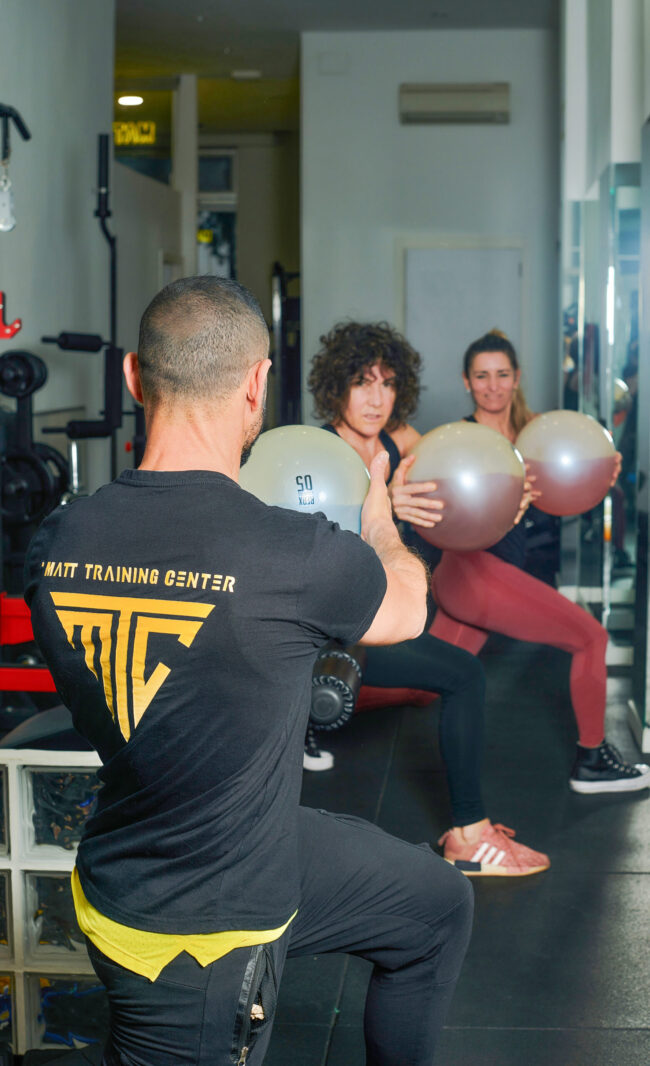 entrenador personal valencia - mujeres con balon