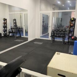 entrenador personal en valencia - plano general salas